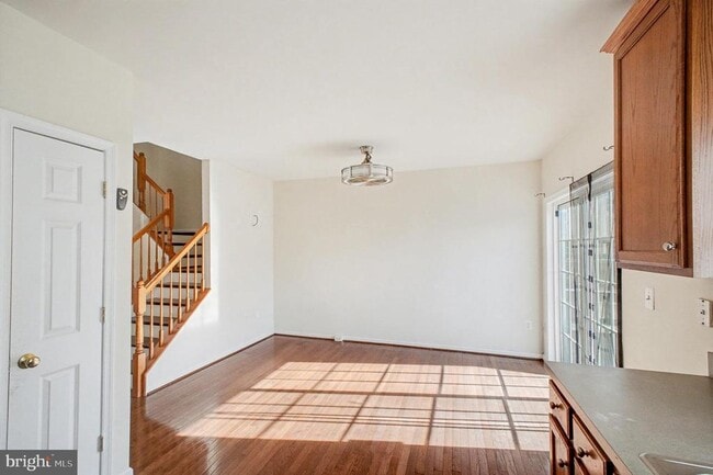 Building Photo - 105 Galway Ln