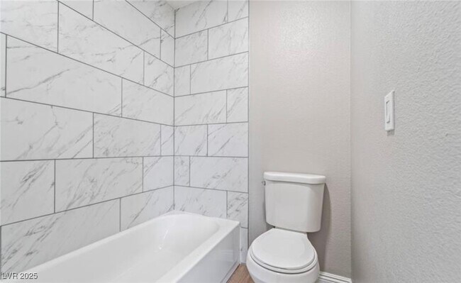 Building Photo - 306 Eastminister Ct