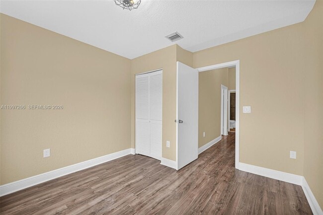 Building Photo - 4930 S University Dr