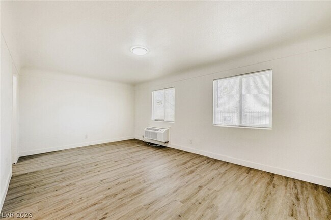 Building Photo - 1014 N 4th St