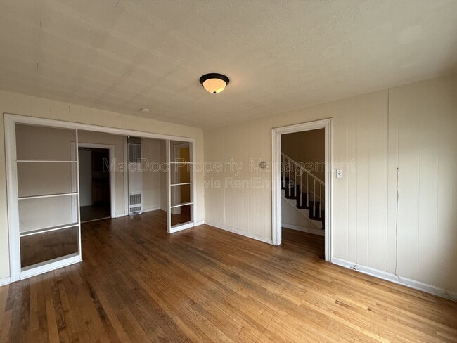 Building Photo - 107 Lafayette Blvd