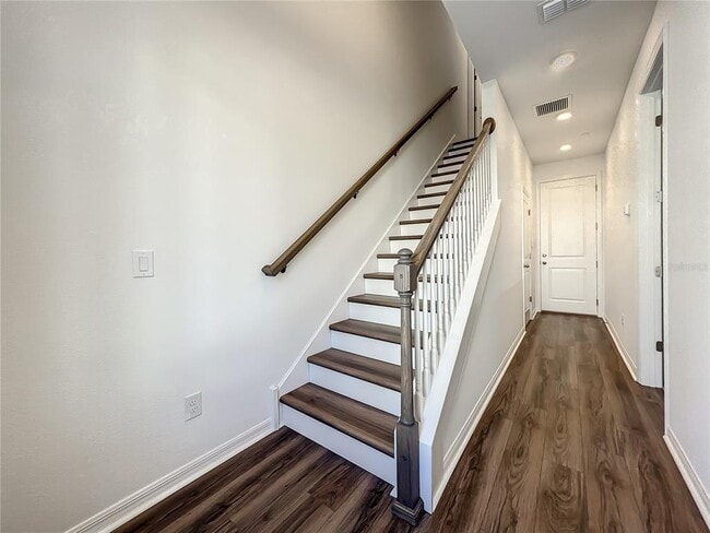 Building Photo - 12518 Willstatter Ave