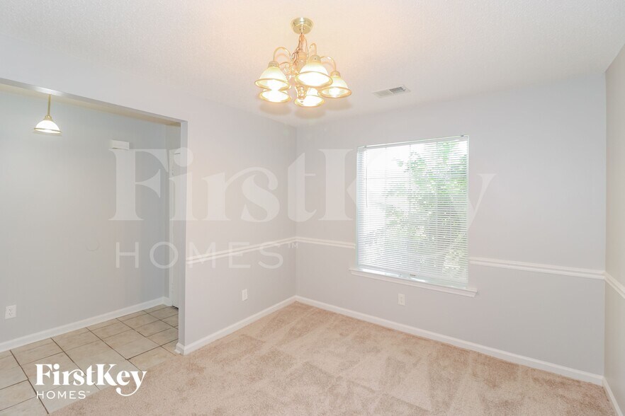 Building Photo - 1225 Harpeth Dr