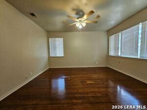 Building Photo - 217 E Lullwood Ave
