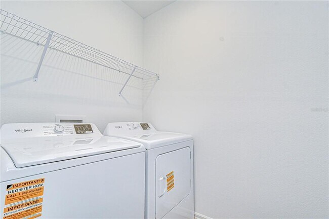 Building Photo - 32463 Weathered Oak Dr