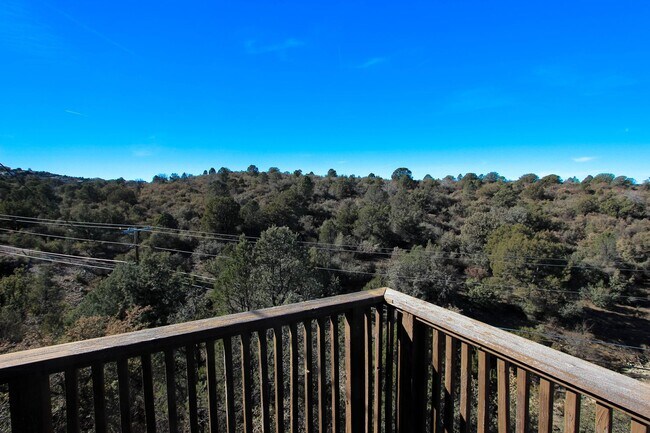 Building Photo - Two Bedroom Prescott Home