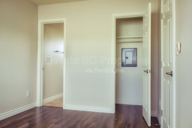 Building Photo - 2727 1/2 G Street