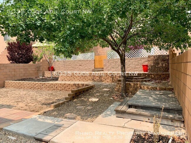 Building Photo - Exquisite 3 Bedroom, 2.5 Bath Home In The ...