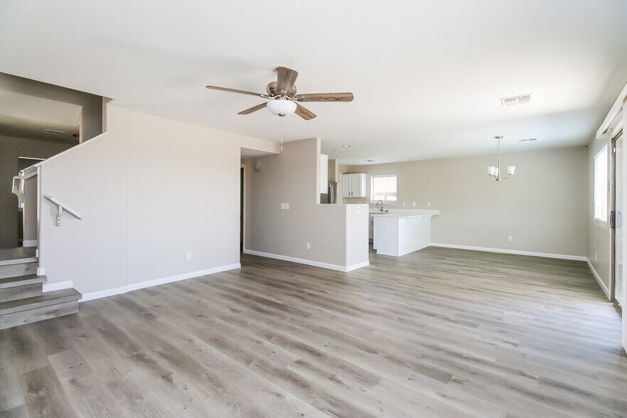 Building Photo - 37766 N Sandy Dr