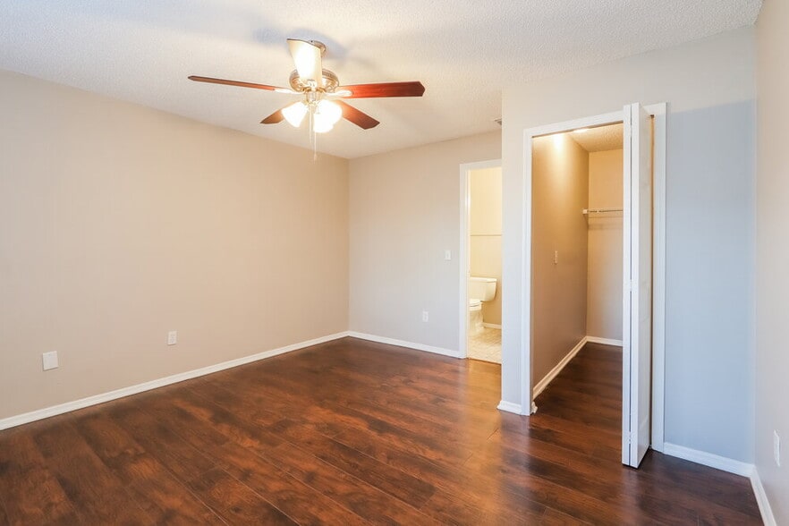 Building Photo - 1406 Woodstork Dr