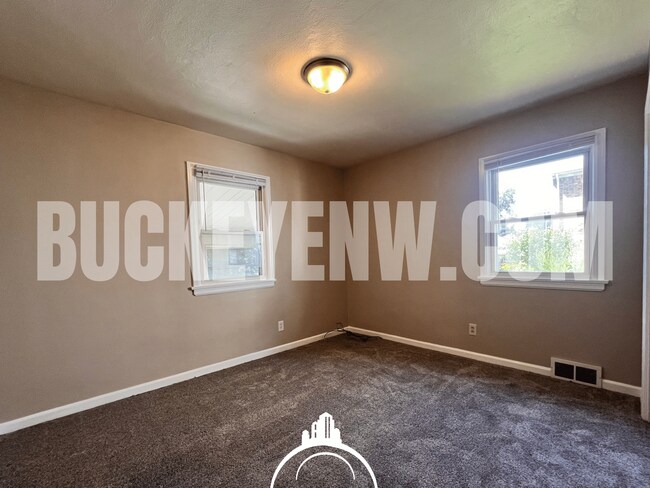 Building Photo - 2653 Letchworth Pkwy