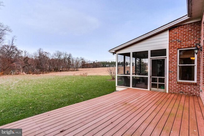 Building Photo - 4410 Tuscarora Rd