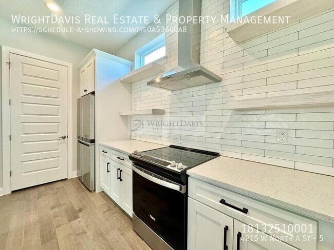 Building Photo - 4215 W North A St