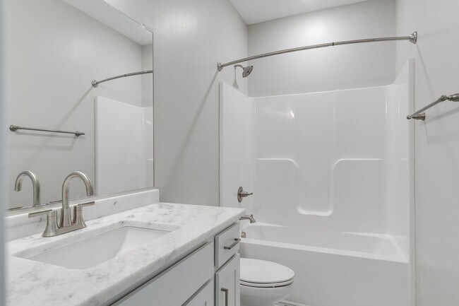 Building Photo - 1127 N 29th St