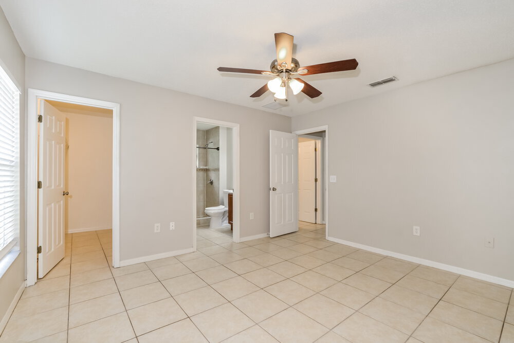 Building Photo - 221 Owenshire Cir