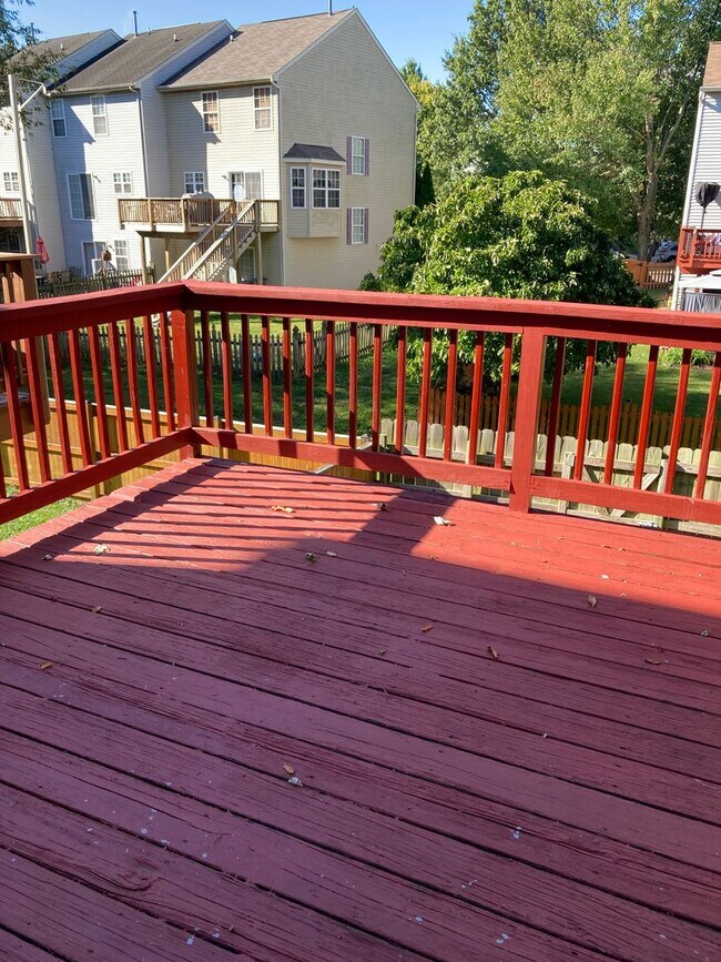 Building Photo - Spacious 3-bedroom, 2-bathroom townhouse available in Edgewood, MD.