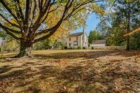 Building Photo - 105 Sill Ln