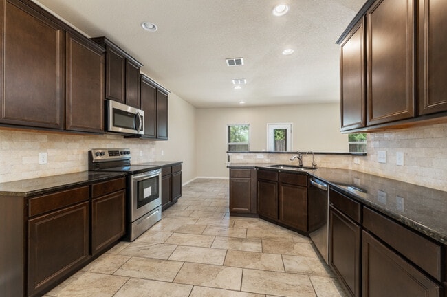 Building Photo - 8323 Prickly Oak