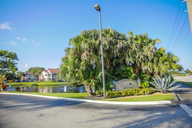 Building Photo - 815 Boynton Beach Blvd