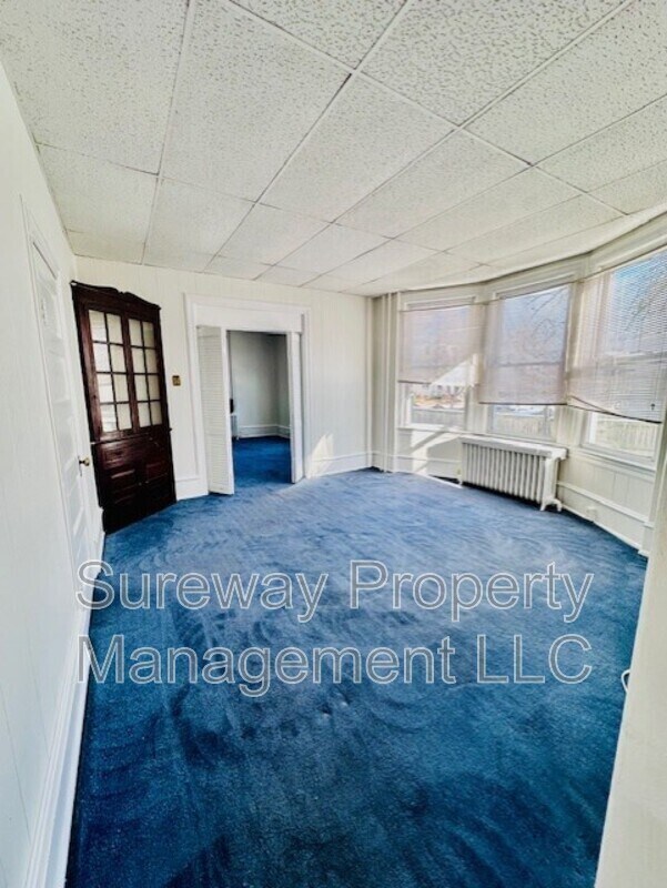 Building Photo - 270 W 2nd St