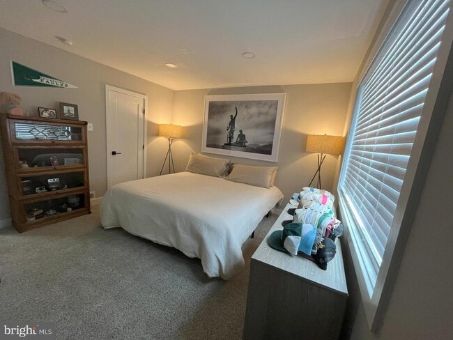 Building Photo - 402 Mulberry Cove