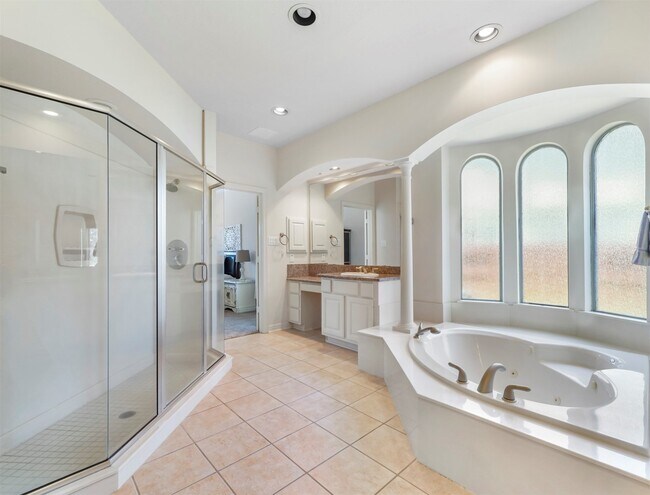 Building Photo - 3826 Bell Hollow Ln