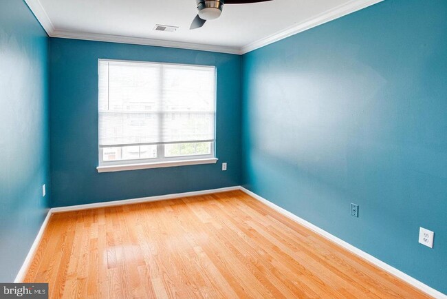 Building Photo - 938 Herons Run Ln