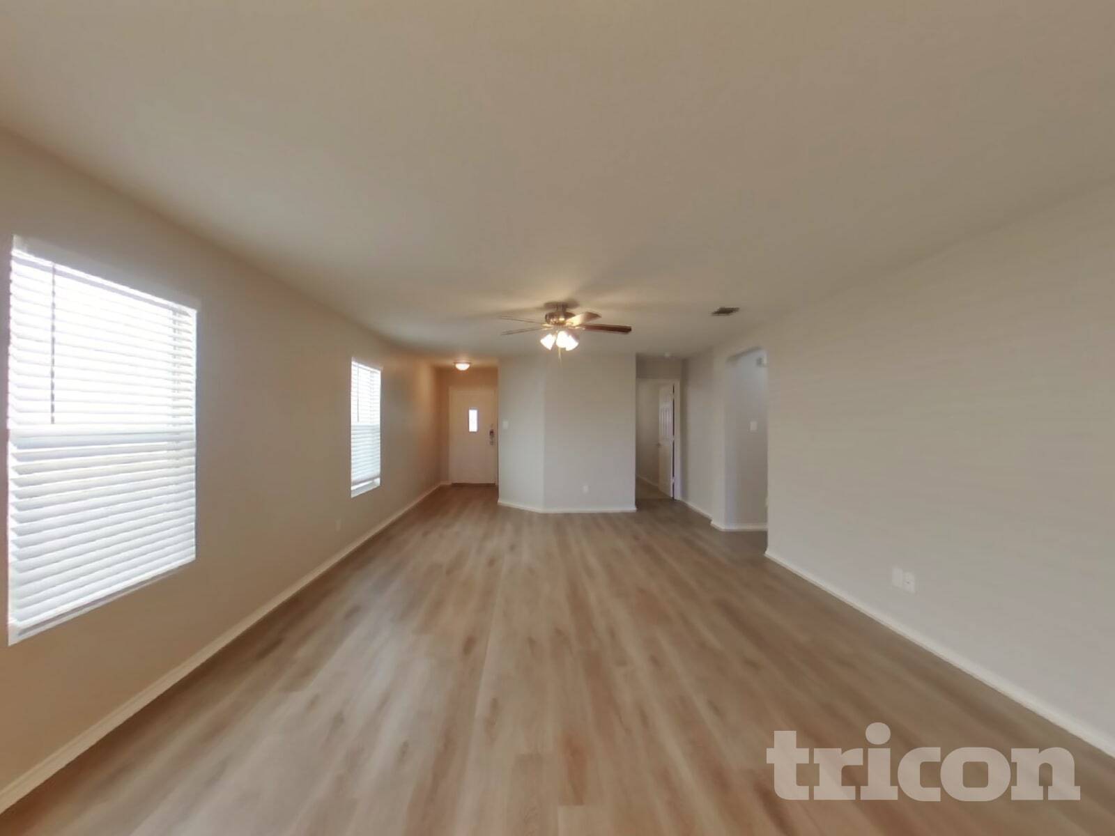 Building Photo - 8615 Silver Willow