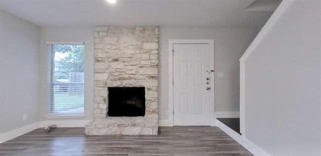 Building Photo - 1513 Camp Craft Rd