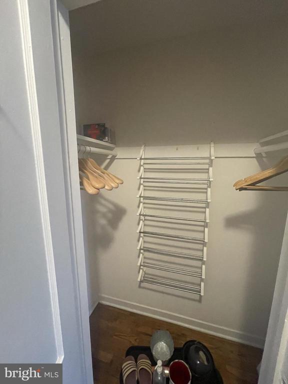 Building Photo - 6610 Potomac Ave