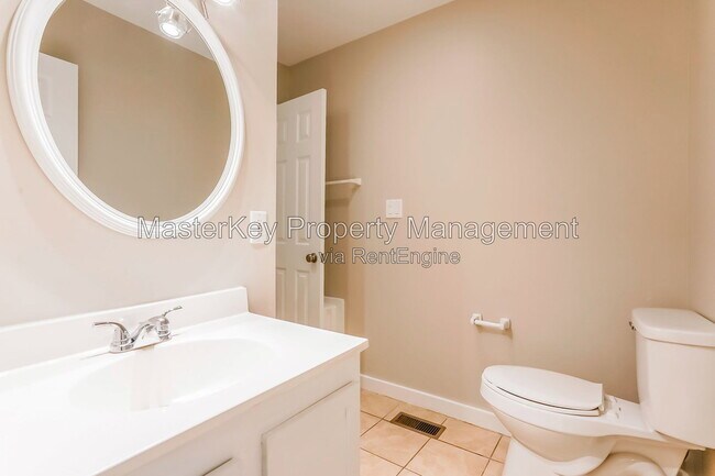 Building Photo - 7405 Leesville Rd