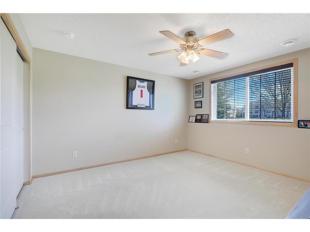 Building Photo - 15225 Fanning Dr N