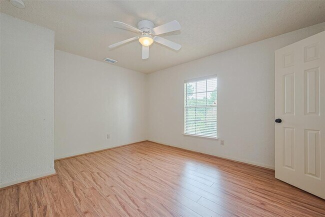 Building Photo - 3614 Bee Bayou Ln