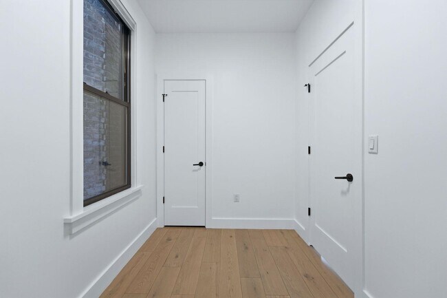 Building Photo - 2602 Palisade Ave