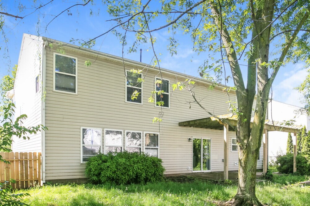 Building Photo - 1446 Hillcot Ln