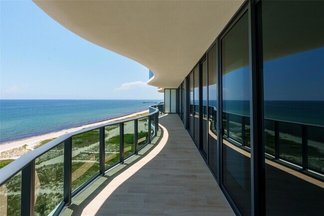 Building Photo - 900 N Ocean Blvd