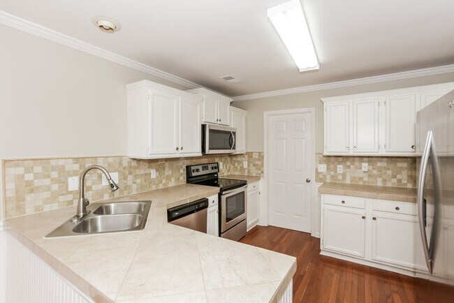 Building Photo - 3106 Wythe Ct