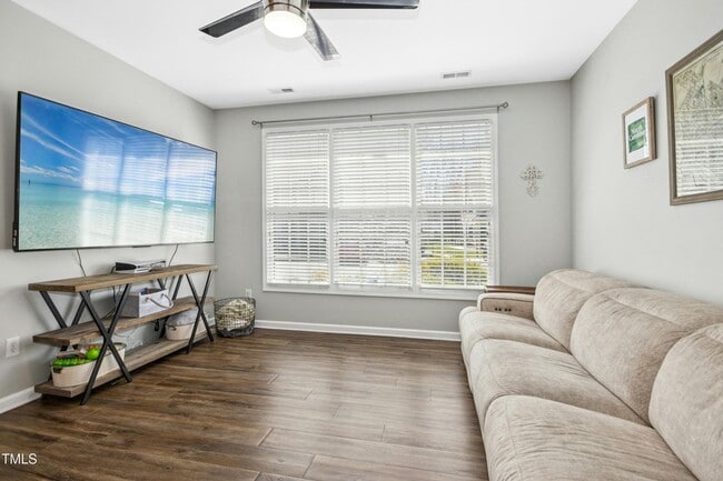 Building Photo - 2212 kurdrow - Bev Roberts Rentals and pro...