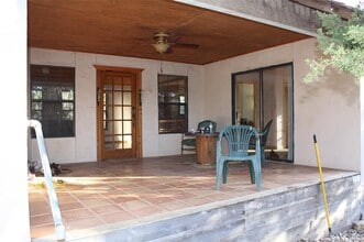 Building Photo - 100 Valley Verde Ct