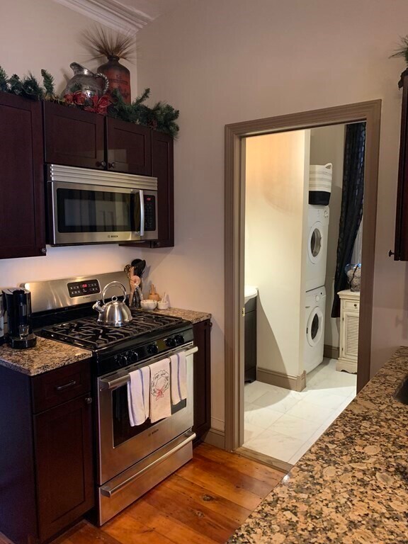 Building Photo - 138 Trenton St