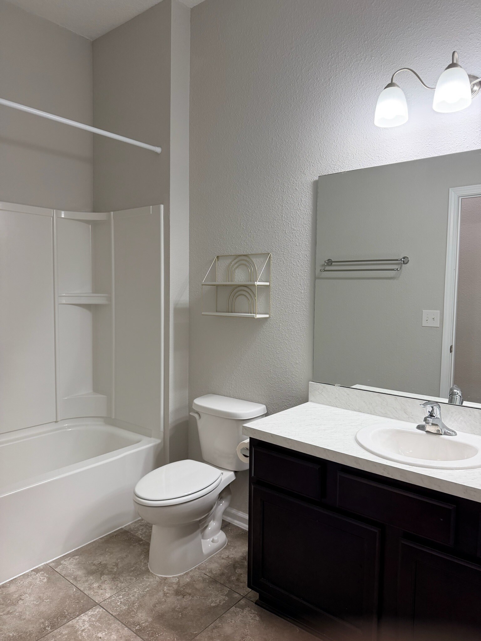 2nd Bath - 200 Larkin Place