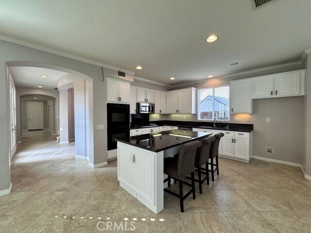 Building Photo - 36948 Silk Tree Ct