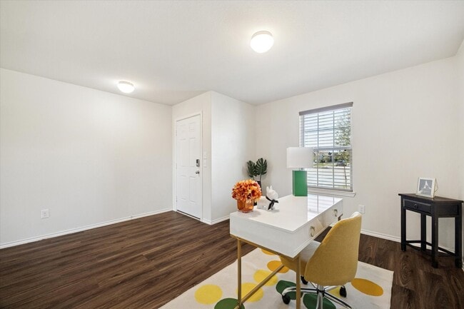 Building Photo - 1606 Avocet Way