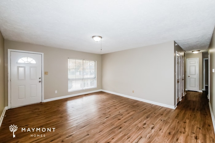 Building Photo - 44 Hyde Park Row