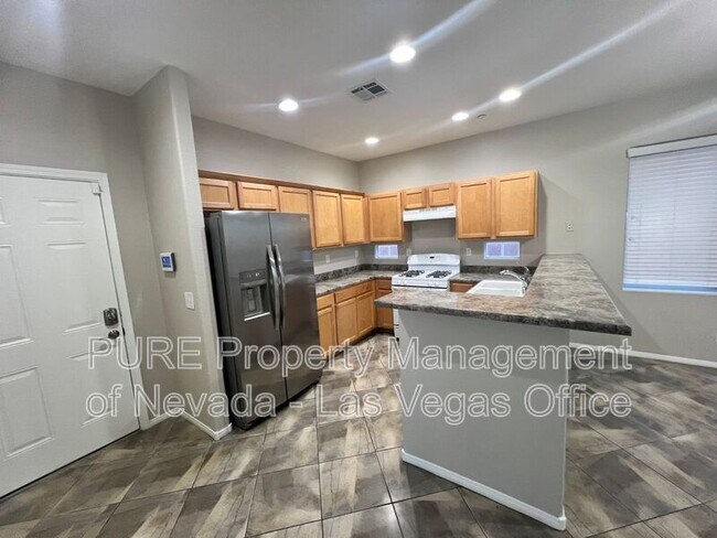 Building Photo - 7204 Glen Shire Ct