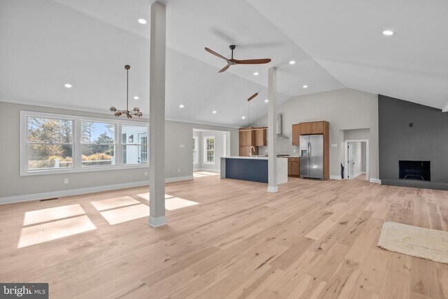 Building Photo - 271 Stoopville Rd