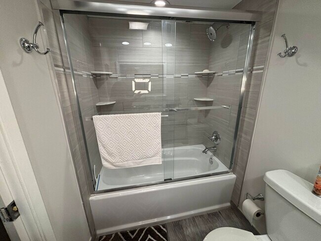 Building Photo - 2691 S Course Dr