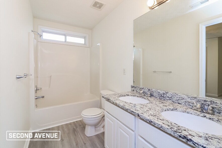 Building Photo - 4454 High Gate Dr NW