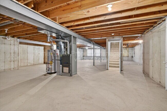 Building Photo - 1609 Valley Hill Ct