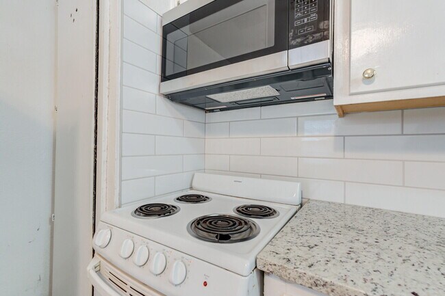 Building Photo - 2701 36th St